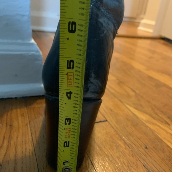 Freebird by Steven, distressed gray, size 8 boots - Picture 9 of 16